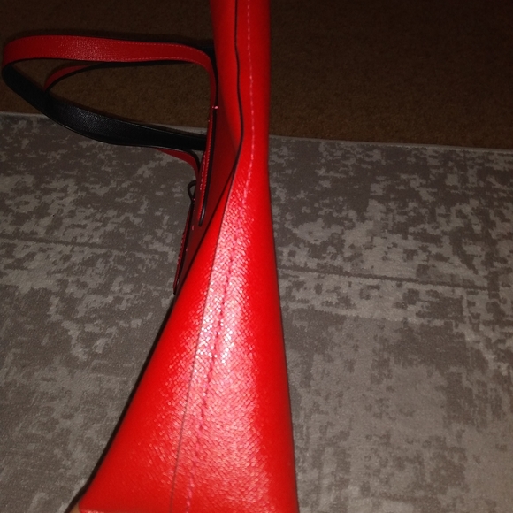 Coach Mickey Mouse Purse ❤️🖤 - Picture 5 of 12